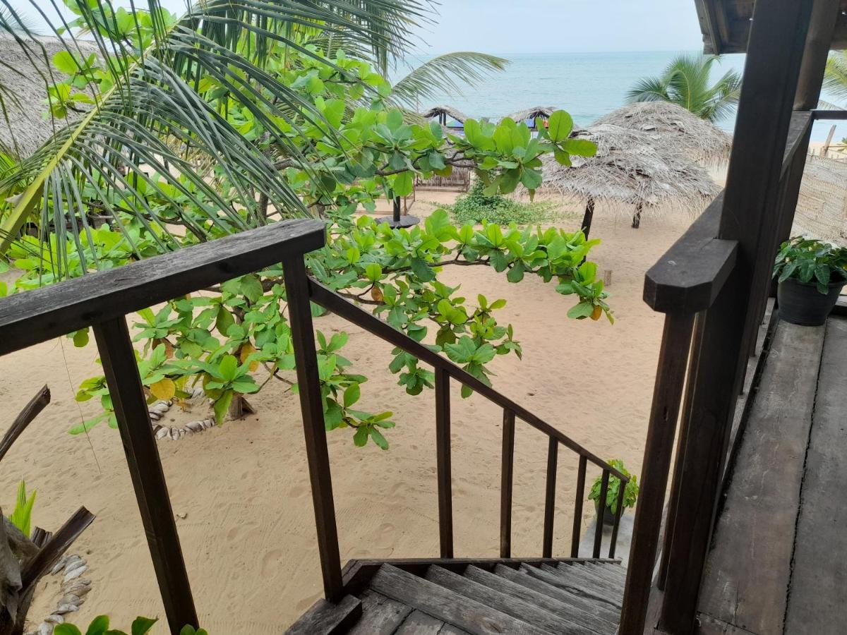 Golden Beach Chalets Arugam Bay Exterior photo